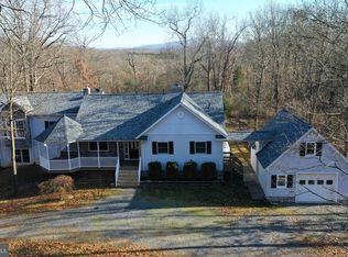 515 River Ridge Dr, Middletown, VA 22645