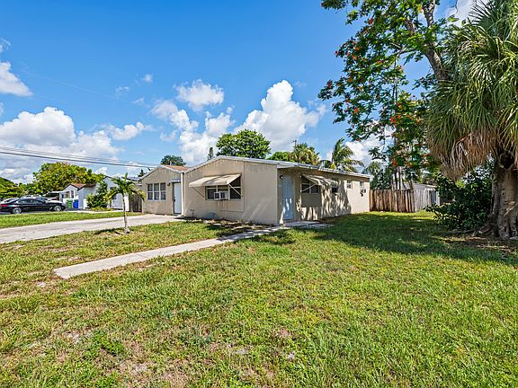 3rd image of 6103 SW 2ND Street