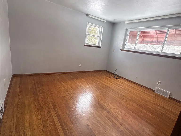 25542 Concord Dr — Photo 9