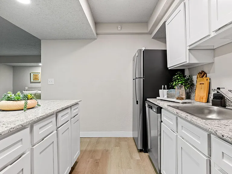 Avia Apartments — Photo 44