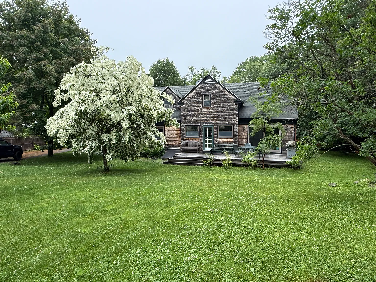 3 bed, 2000 sqft, $2,100 — Photo 1