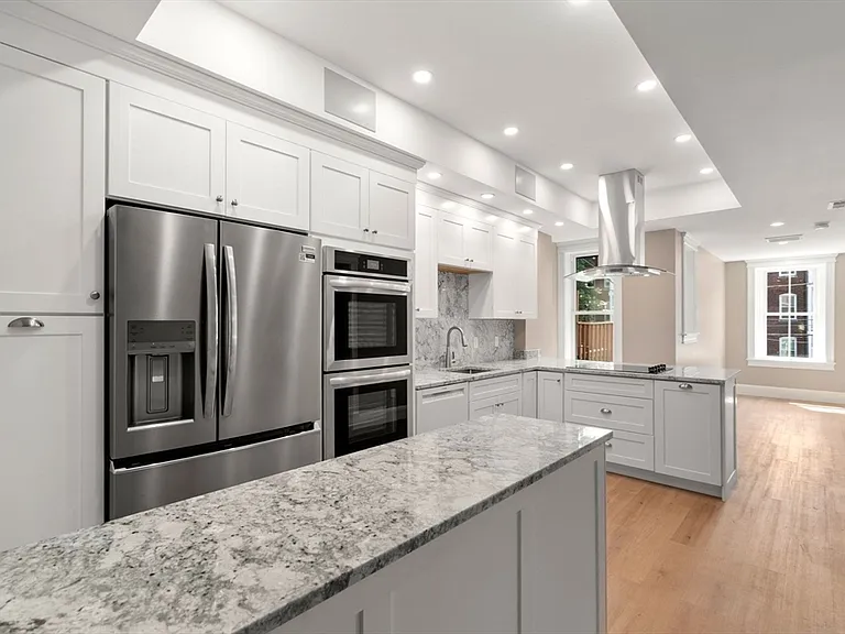 1863 Beacon St #1 — Photo 8