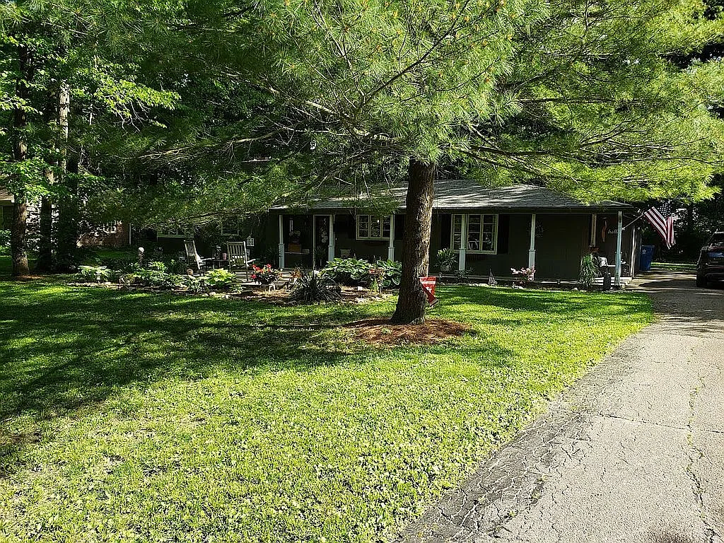 3333 Manning Rd photo 1
