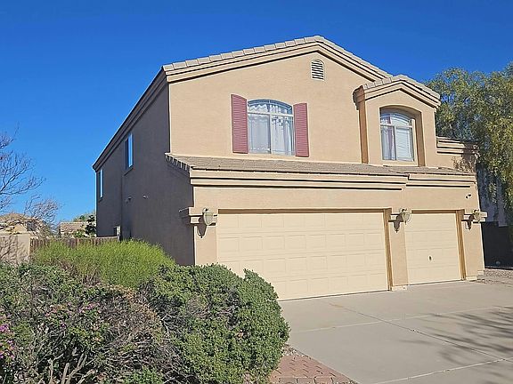 3rd image of 546 W Cobblestone Ct