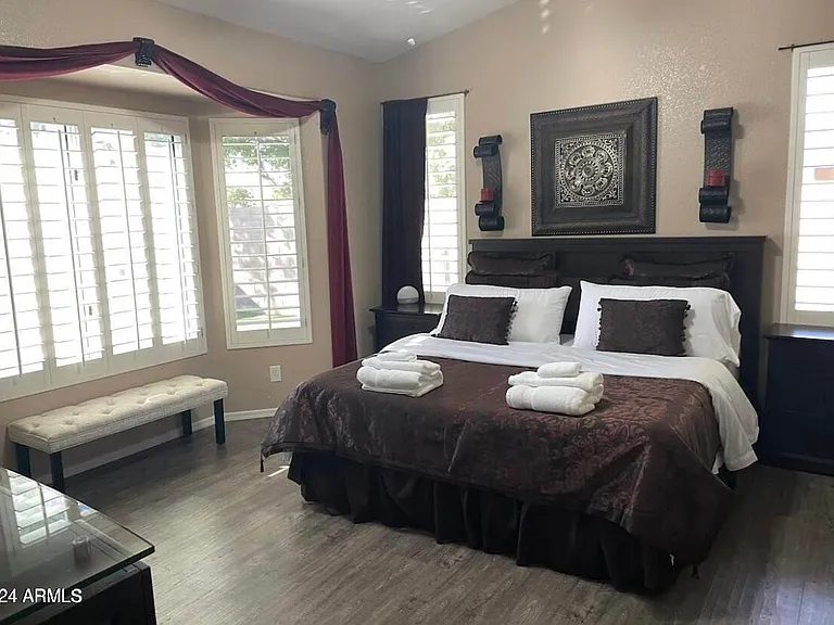 20404 N 70th Dr — Photo 8