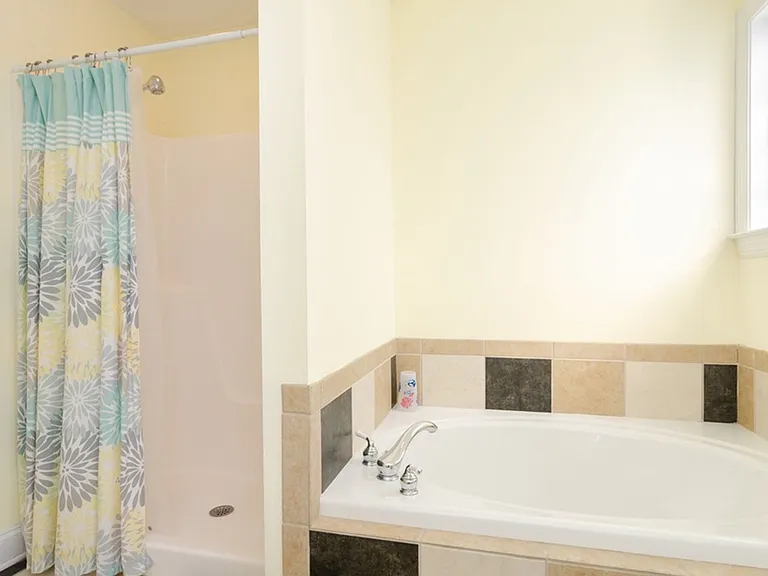 812 Canal Dr #1 — Photo 25