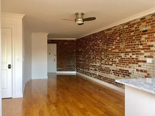 Rented by Brick&Mortar | media 23