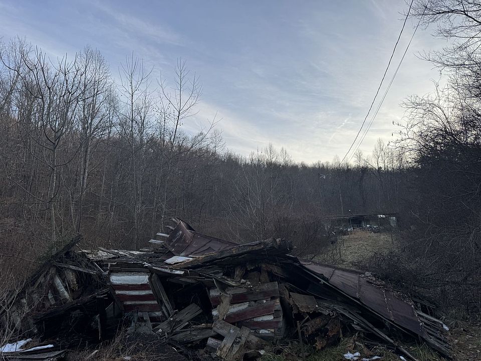 1st image of 911 Shingles Branch Rd