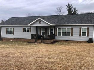 161 Twin Forks Ln, Woodlawn, VA 24381