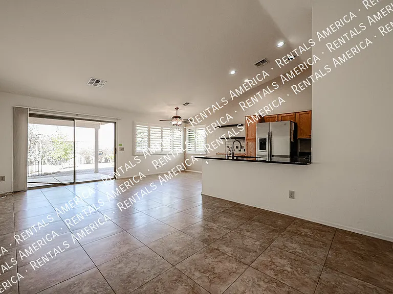 8918 E Indiana Ave — Photo 6