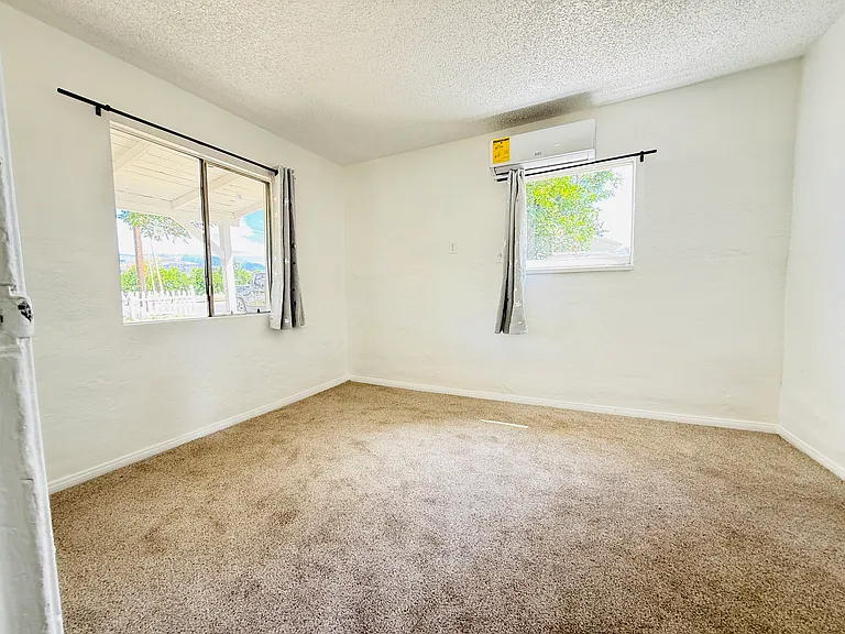 1720 E San Bernardino Ave — Photo 6