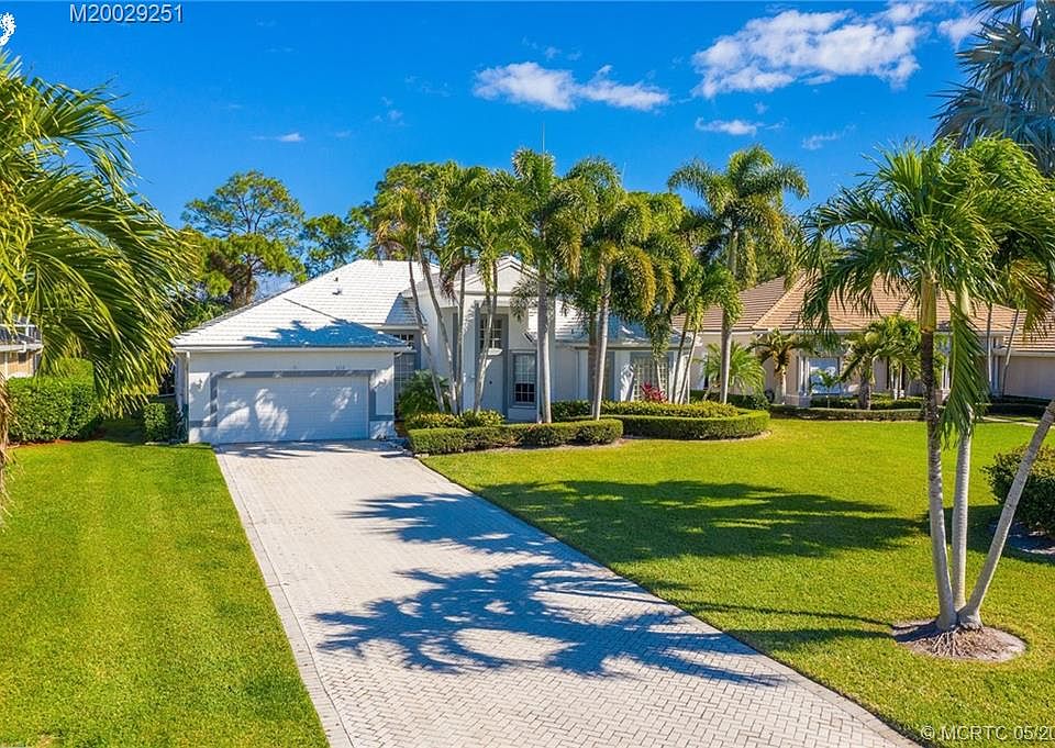1st image of 3215 SE Braemar Way