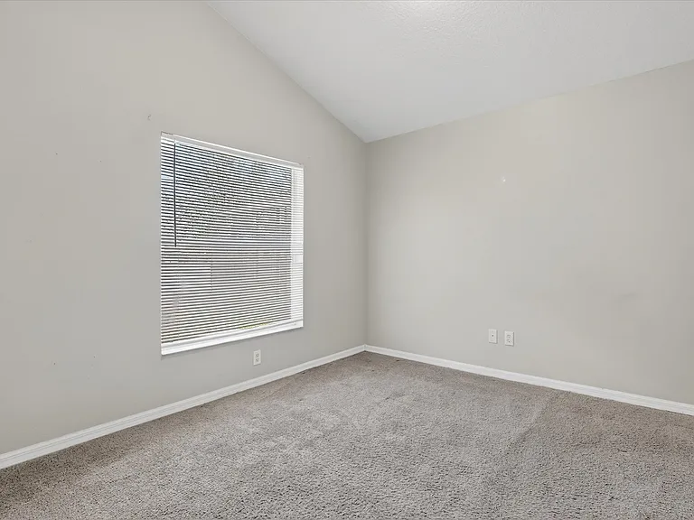 931 Emerald Green Ct — Photo 26