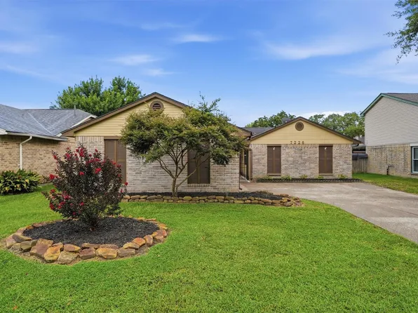 7226 Thicket Trail Dr, Humble, TX 77346