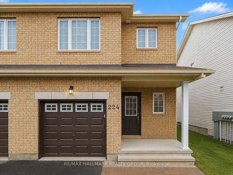 224 Lamplighters Dr — Photo 1