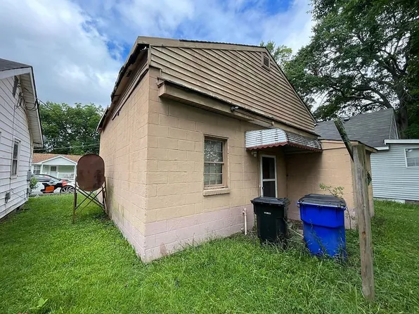 315 Wilson St, Franklin, VA 23851