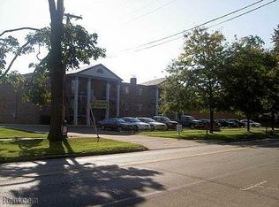 283 Washington Ave APT 101, Elyria, OH 44035