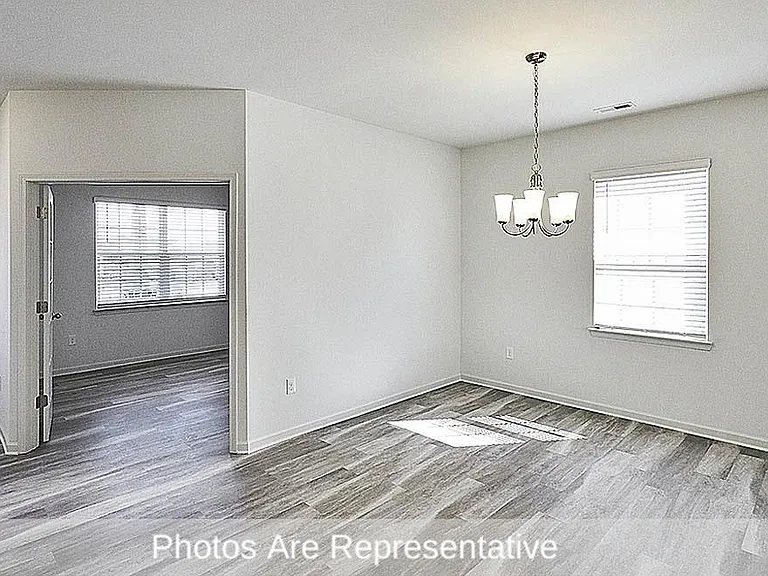 Dining Room/Front Door/Bonus Room