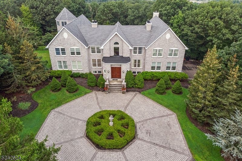 5 Carriage Way, Kinnelon, NJ 07405 Zillow