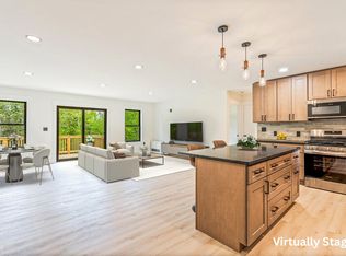 734 Main Rd, Charleston, ME 04422