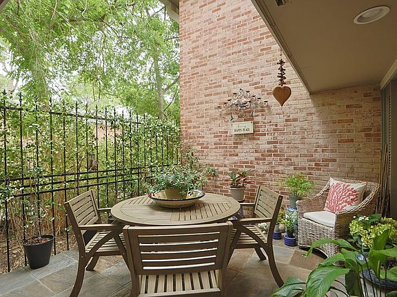 5th image of 640 S Ripple Creek Dr #640