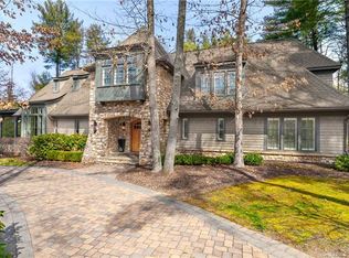 175 Valley Springs Rd, Asheville, NC 28803