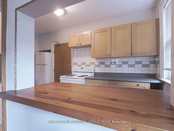 4th image of 1 Bonfield Ave