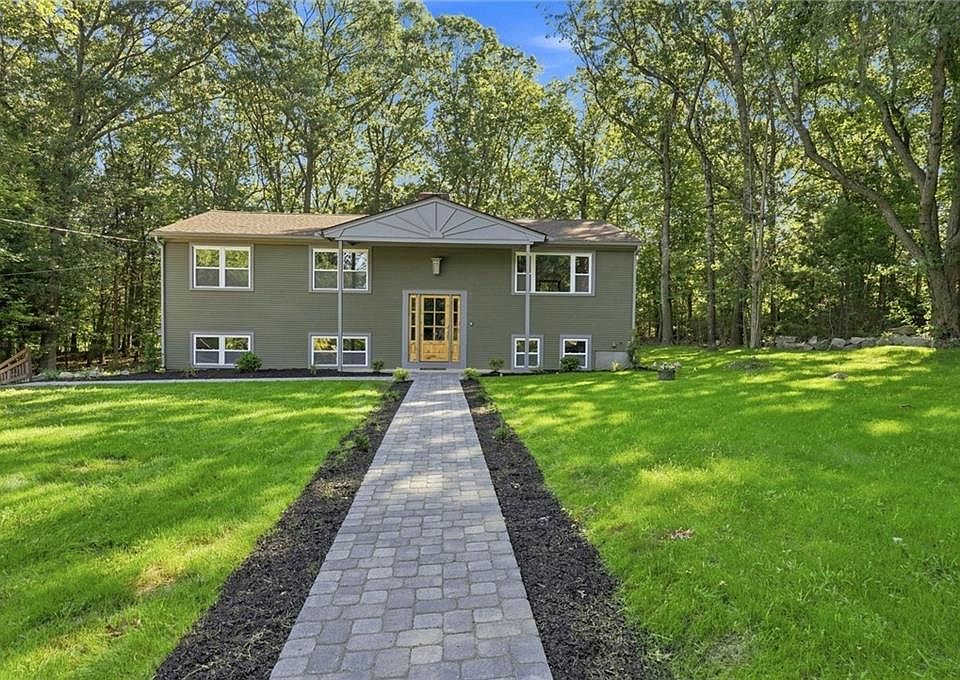 1st image of 154 Spring Valley Dr