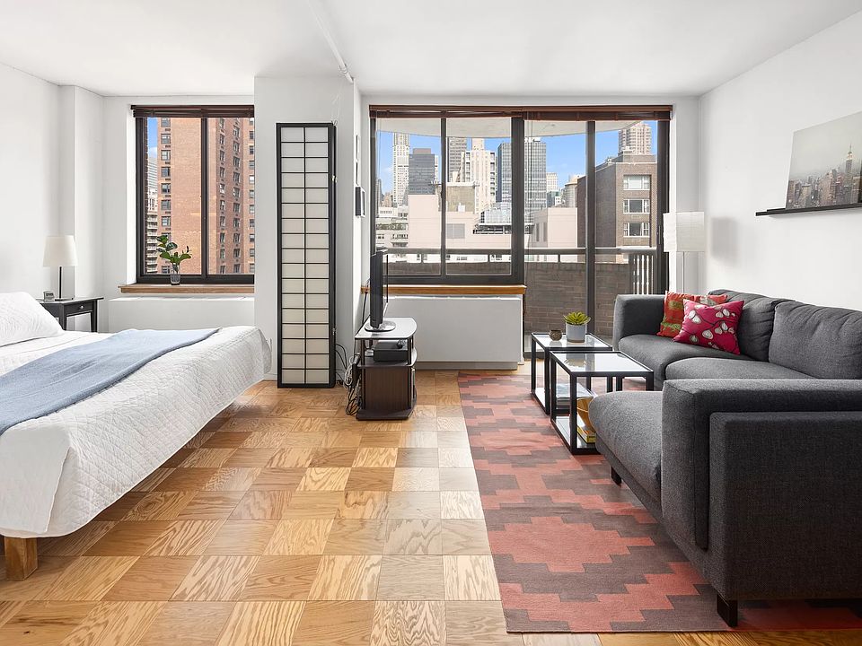 1st image of 157 E 32nd St APT 18D