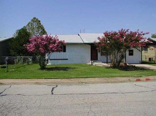 2121 Queensbury Road Moore #7, Moore, OK 73160