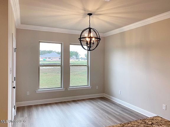 3rd image of 10200 Patrick Dr