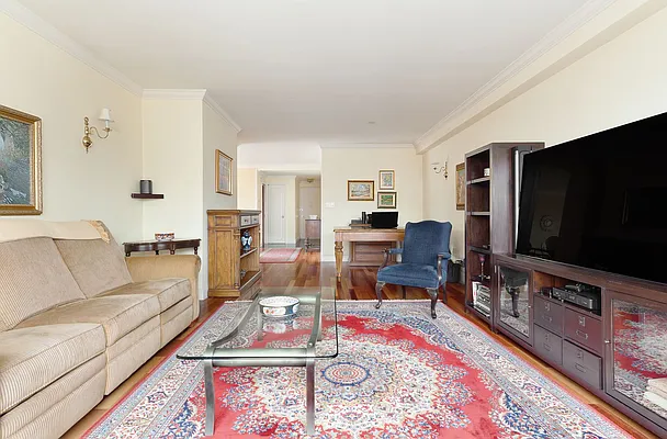 Sold by Compass | media 3