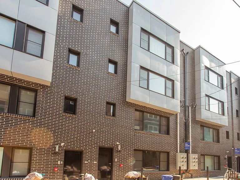2545-47 Montrose St #AA — Photo 18