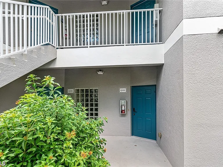 12141 Summergate Cir #102 — Photo 1