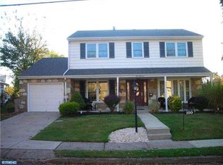 100 Cliffwood Rd, Philadelphia, PA 19115