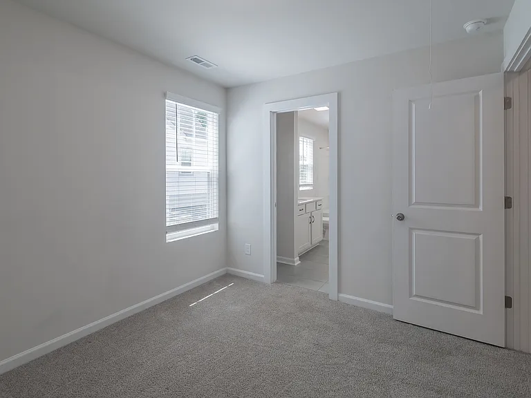 223 Hoskins Avenue Dr #1 — Photo 27
