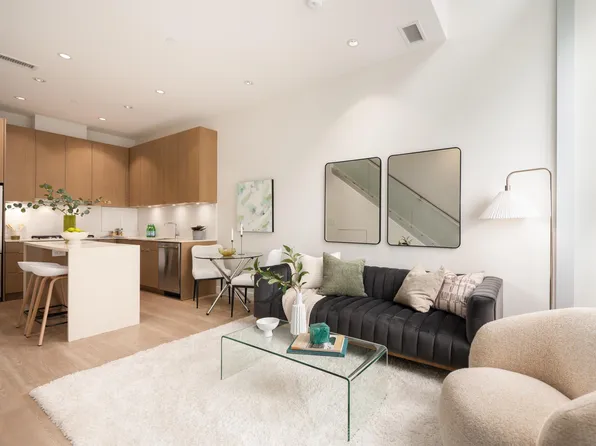 149 E 1st Ave, Vancouver, BC V6A 0E8