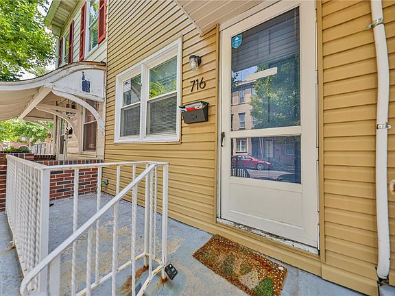 4th image of 716 W Gordon St
