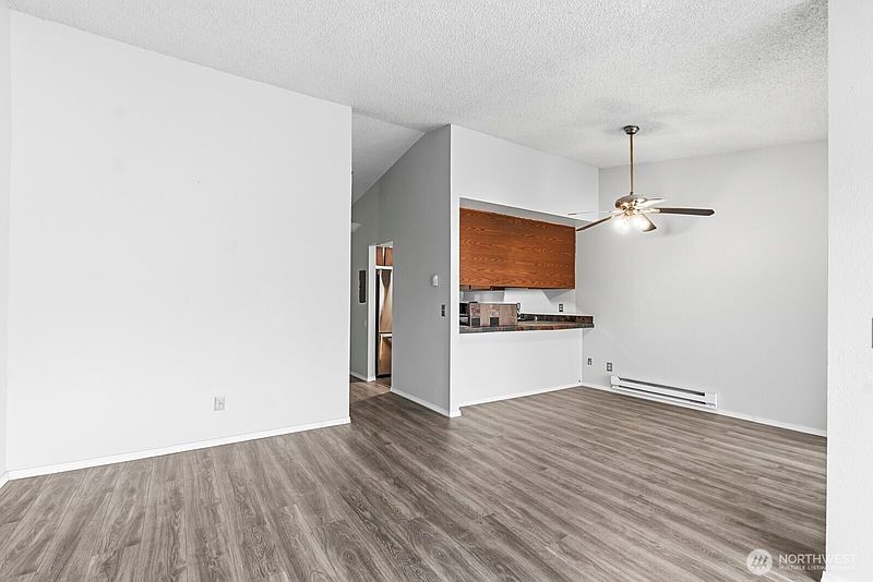 4th image of 4002 S 158th Street #F