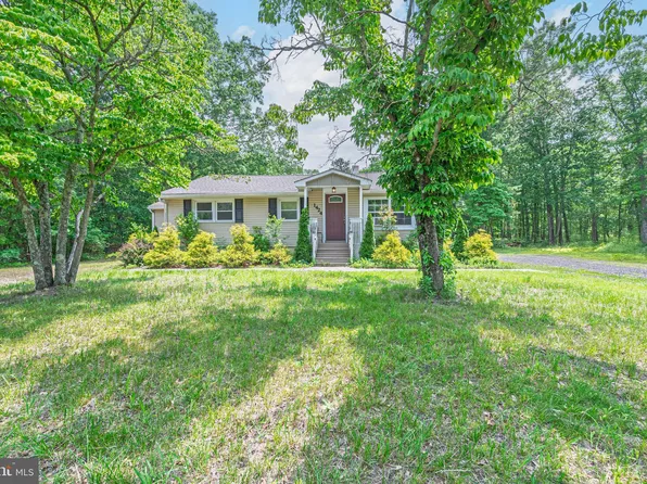 1424 W Point Ave, Mays Landing, NJ 08330