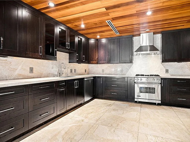 3184 Dona Sarita Pl — Photo 3