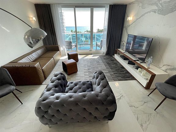 4th image of 2301 Collins Ave APT 540