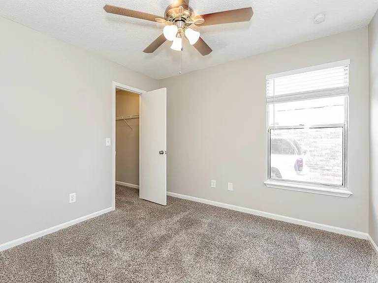 1552 Shearwater Dr — Photo 13