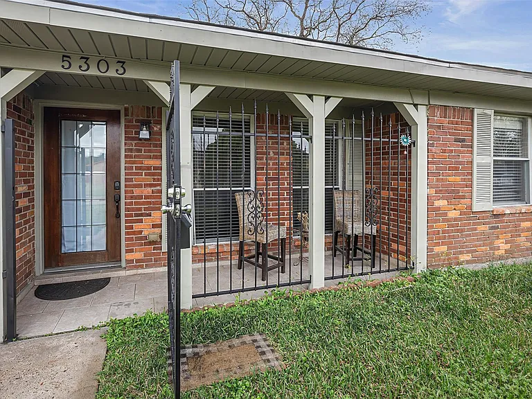5303 Heatherbrook Dr — Photo 6
