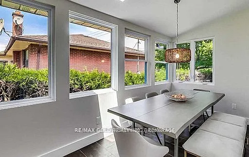 237 Weighton Dr — Photo 10