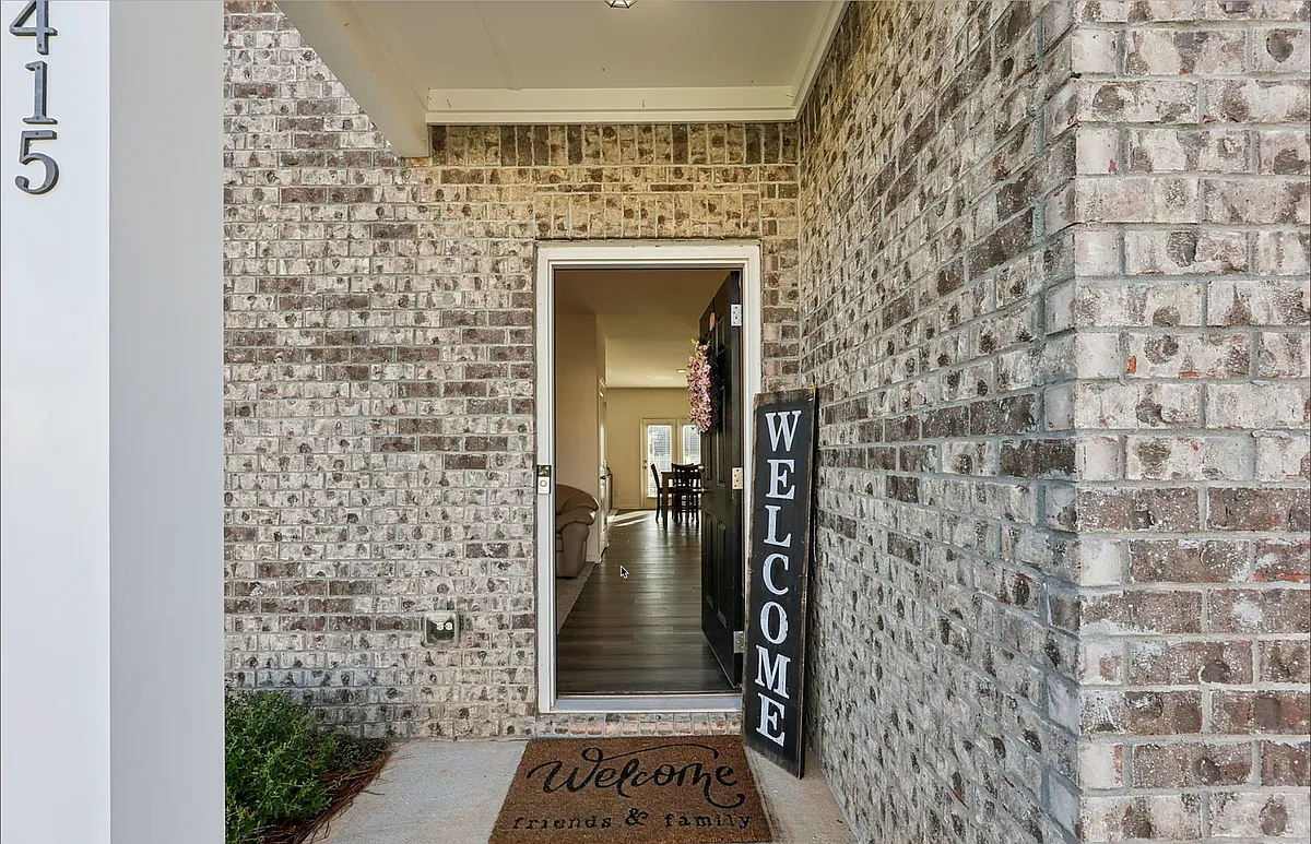 Building Photo - 415 Knightsbridge Ln