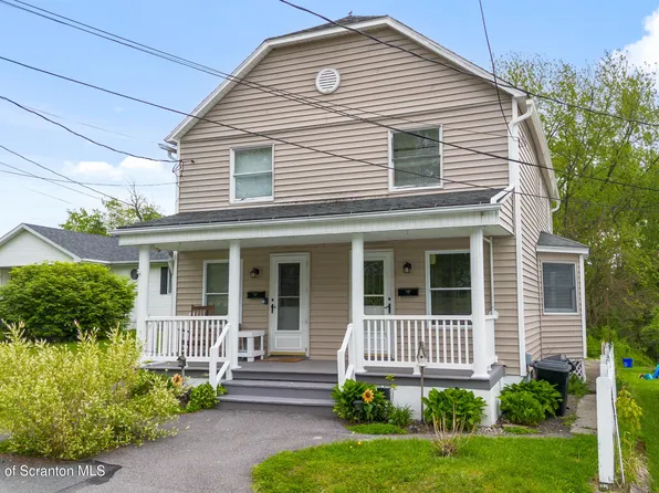 350-352 Maple St, Peckville, PA 18452