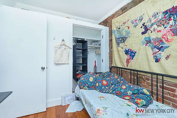 Rented by Keller Williams NYC | media 17