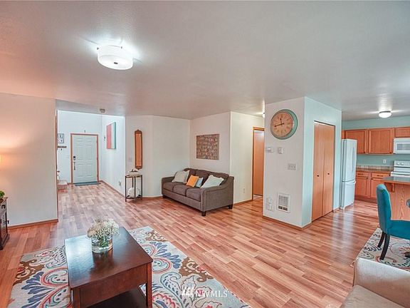 3rd image of 11912 9th Avenue Ct E