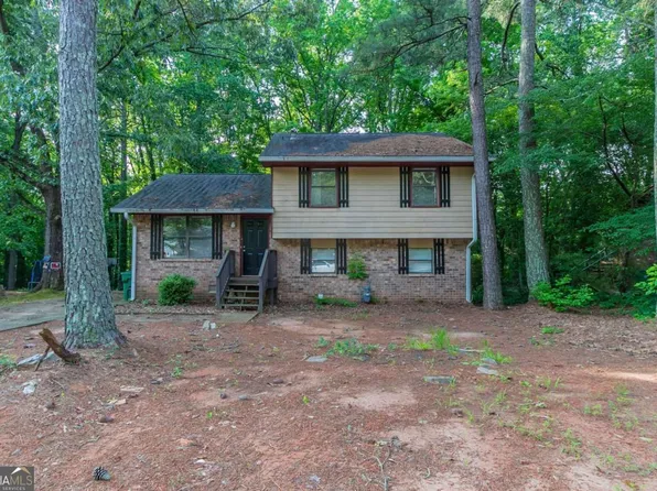 4342 Lincolndale Dr, Ellenwood, GA 30294